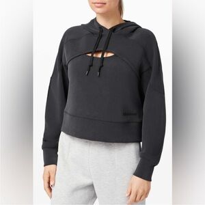 Women’s lululemon softstreme crop hoody with cut out black size 6